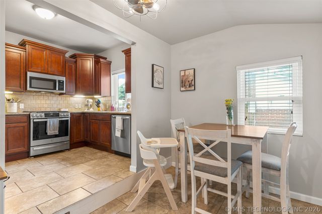 2719 E 1st Street, Tulsa, OK 74129