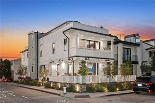 201 Opal Avenue, Newport Beach, CA 92662