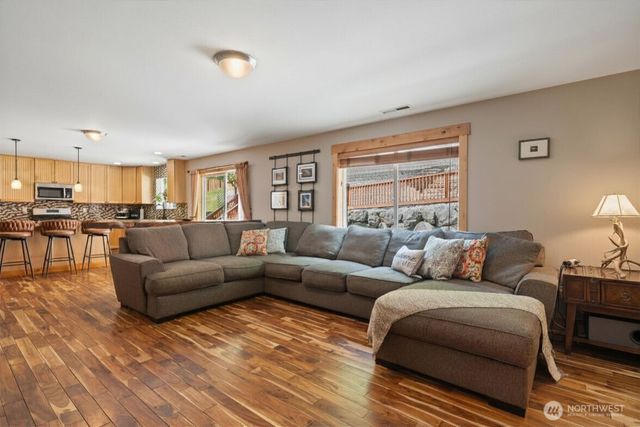 20901 Dr NW Nordby, Poulsbo, WA 98370