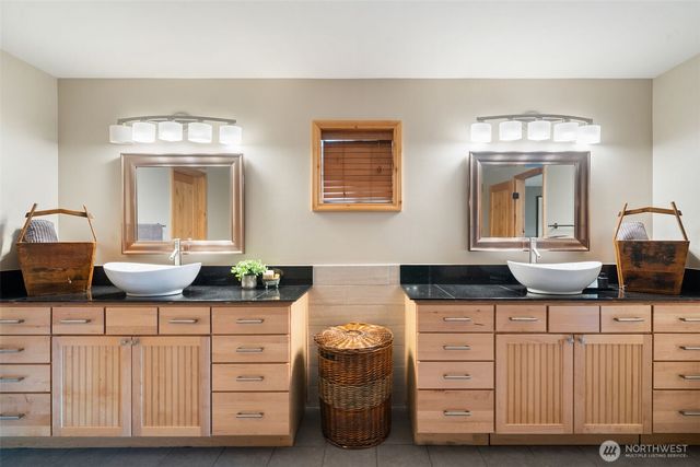 20901 Dr NW Nordby, Poulsbo, WA 98370