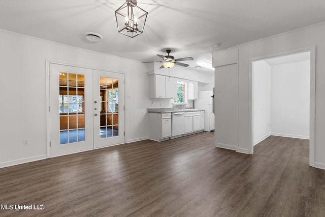 2508 Shady Lane, Biloxi, MS 39531