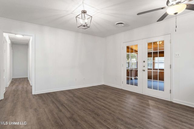2508 Shady Lane, Biloxi, MS 39531