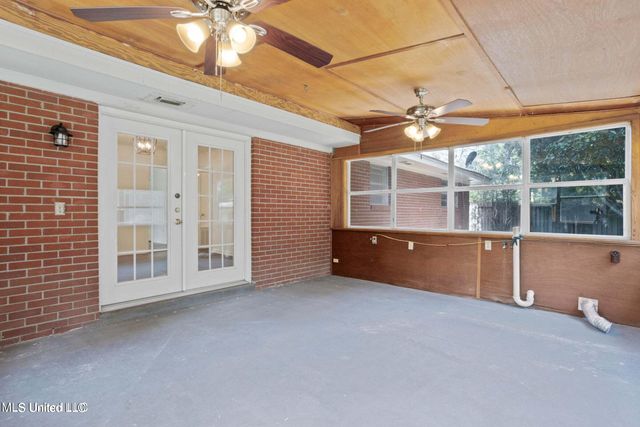 2508 Shady Lane, Biloxi, MS 39531