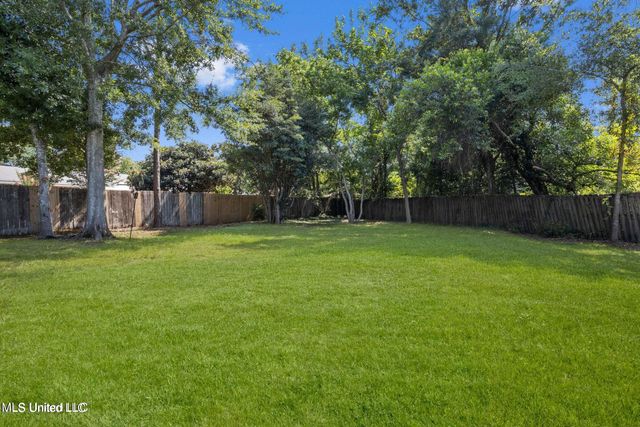 2508 Shady Lane, Biloxi, MS 39531