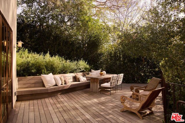 7776 Firenze Avenue, Los Angeles, CA 90046