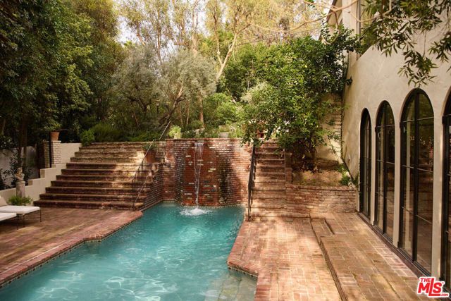 7776 Firenze Avenue, Los Angeles, CA 90046