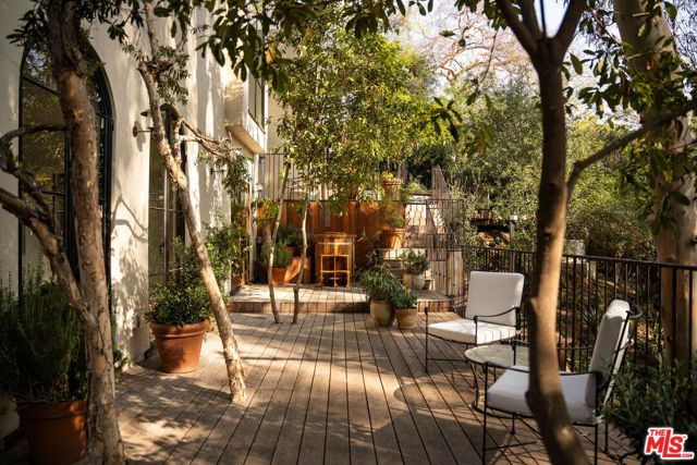 7776 Firenze Avenue, Los Angeles, CA 90046