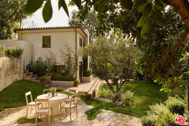 7776 Firenze Avenue, Los Angeles, CA 90046