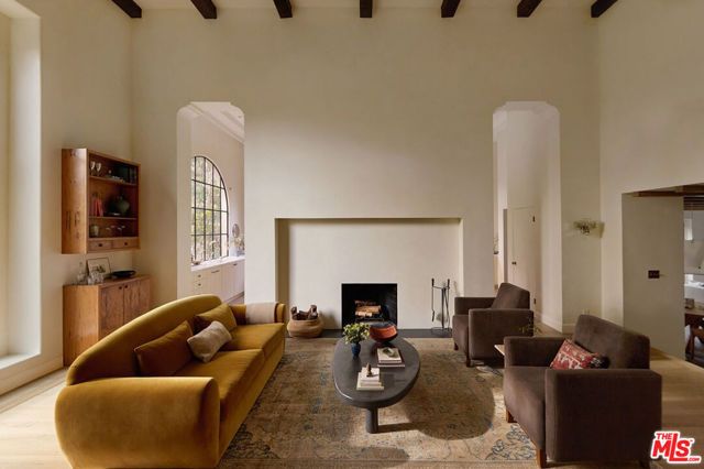 7776 Firenze Avenue, Los Angeles, CA 90046