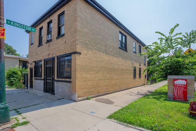 2533 E 83rd Street, Chicago, IL 60617