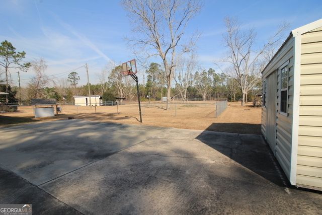 3169 Golden Isle E Parkway, Baxley, GA 31513