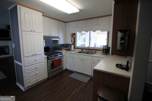 3169 Golden Isle E Parkway, Baxley, GA 31513