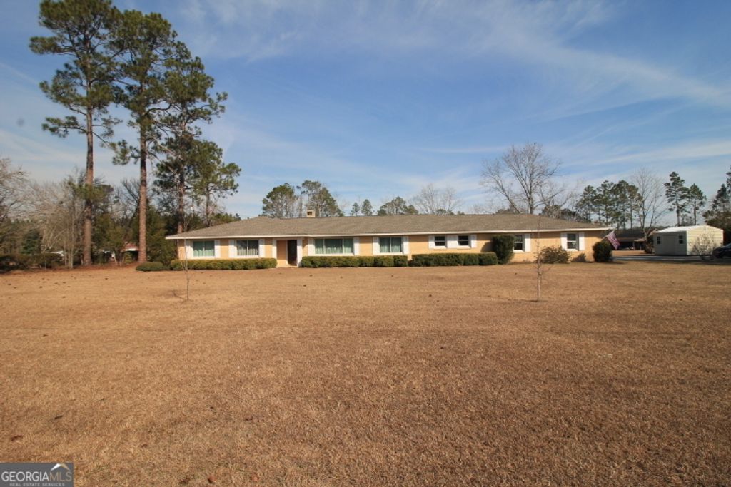 3169 Golden Isle E Parkway, Baxley, GA 31513