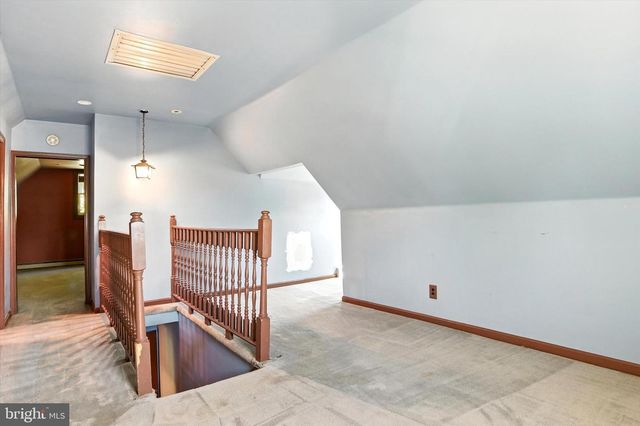 207 WOOD ST, Harrisburg, PA 17109
