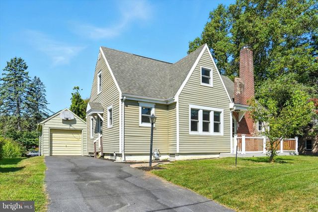207 WOOD ST, Harrisburg, PA 17109