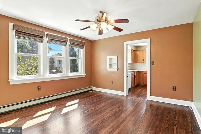 207 WOOD ST, Harrisburg, PA 17109