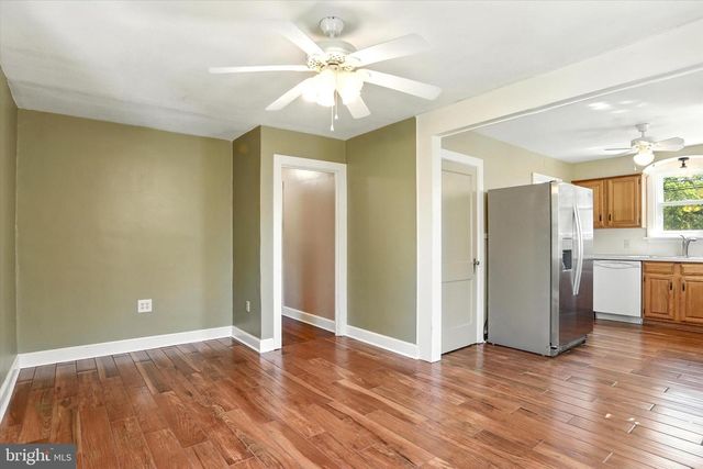 207 WOOD ST, Harrisburg, PA 17109