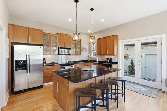 2102A Sharondale Dr, Nashville, TN 37215