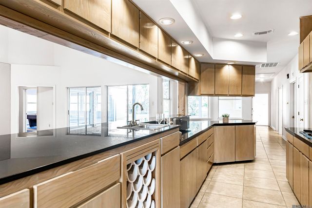 433 Jean Lafitte Ave, Baton Rouge, LA 70810