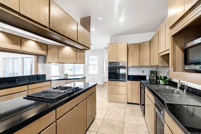 433 Jean Lafitte Ave, Baton Rouge, LA 70810