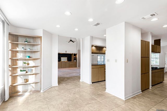 433 Jean Lafitte Ave, Baton Rouge, LA 70810