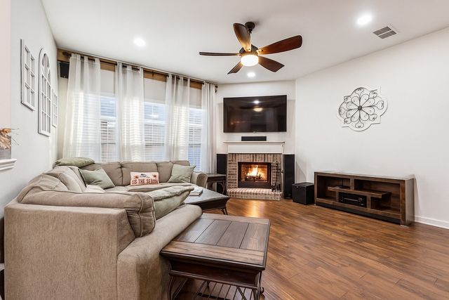 4300 Latigo Circle, Fort Worth, TX 76244