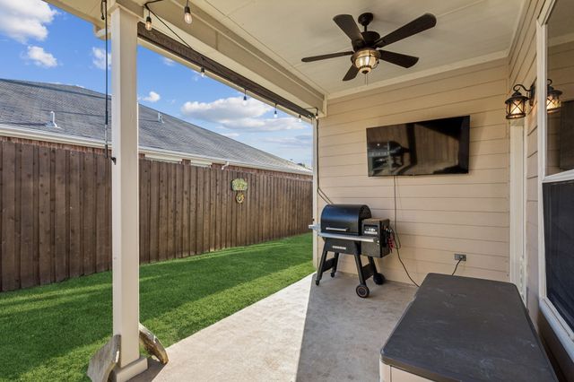 4300 Latigo Circle, Fort Worth, TX 76244