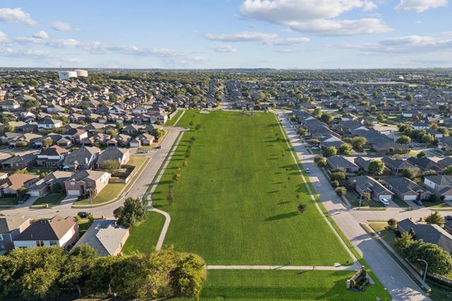 4300 Latigo Circle, Fort Worth, TX 76244