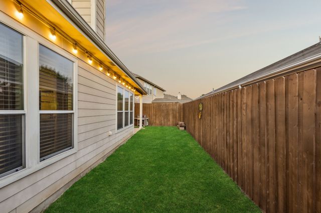 4300 Latigo Circle, Fort Worth, TX 76244