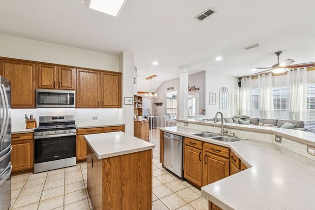 4300 Latigo Circle, Fort Worth, TX 76244