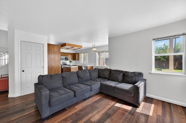 1716 Cattail Dr, Marysville, CA 95901