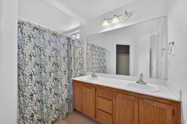 1716 Cattail Dr, Marysville, CA 95901