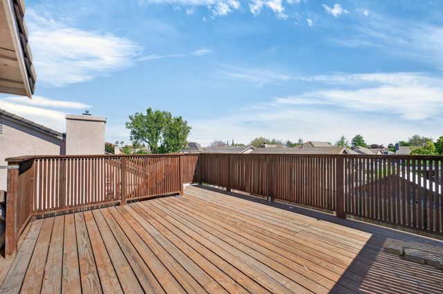 1716 Cattail Dr, Marysville, CA 95901