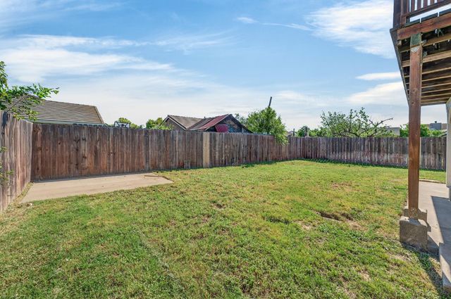 1716 Cattail Dr, Marysville, CA 95901