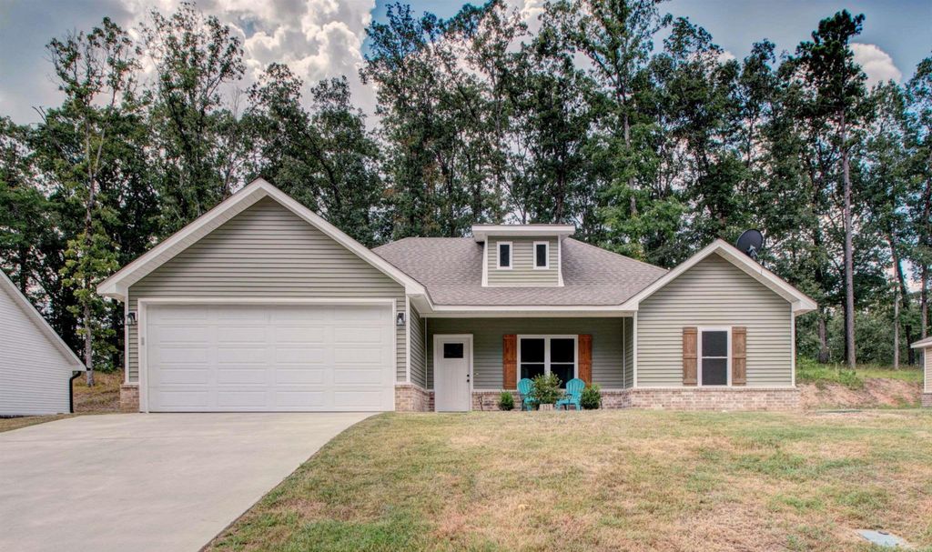 123 Stonebriar Drive, Hot Springs, AR 71913