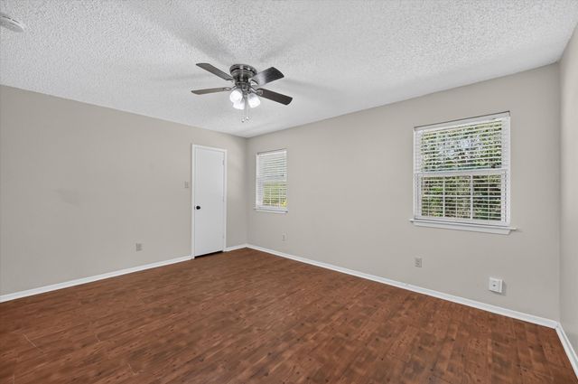 620 Race Street, Crowley, TX 76036
