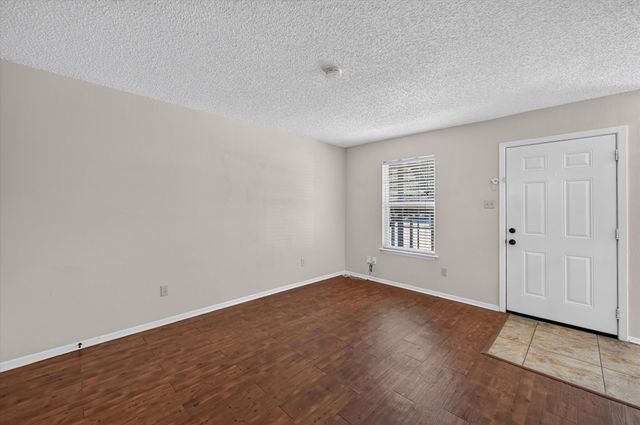 620 Race Street, Crowley, TX 76036
