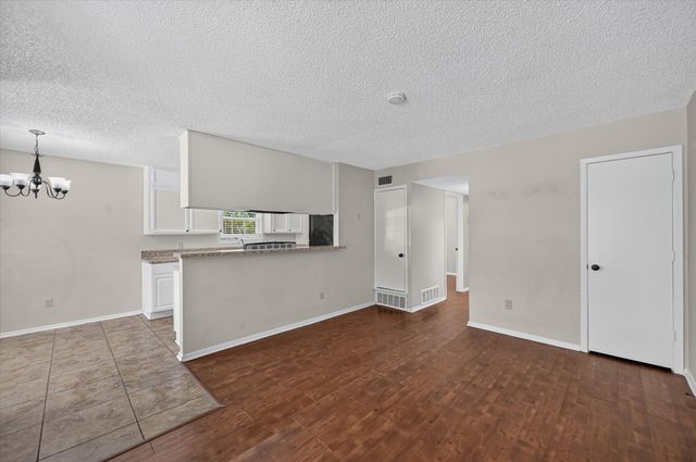 620 Race Street, Crowley, TX 76036