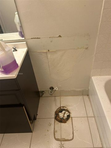 6555 W Broward Boulevard 104, Plantation, FL 33317