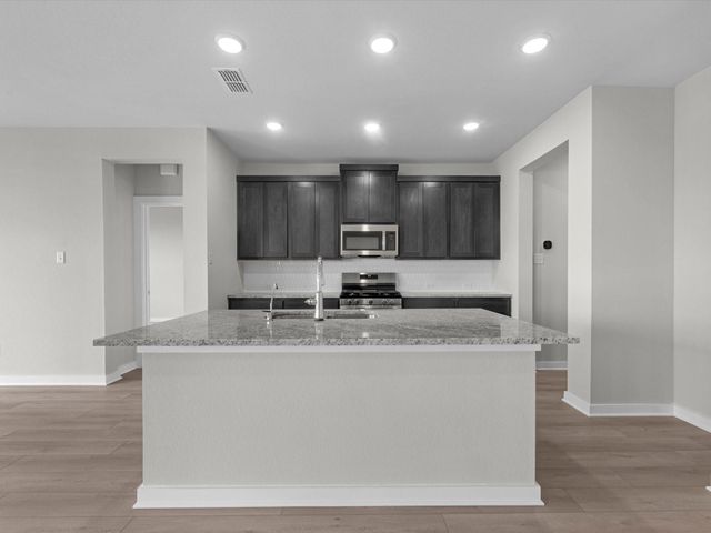 7923 Sunny Lily Loop, Cypress, TX 77433