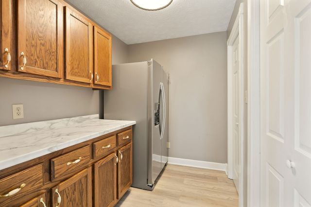 415 Allen Ferry Rd, Smithville, TN 37166