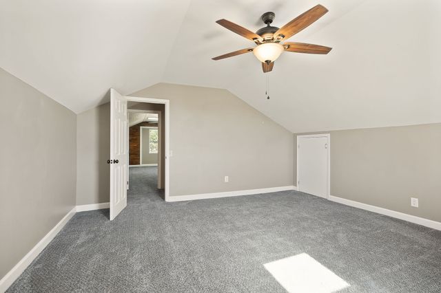 415 Allen Ferry Rd, Smithville, TN 37166