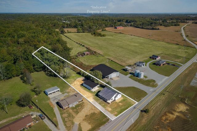 415 Allen Ferry Rd, Smithville, TN 37166