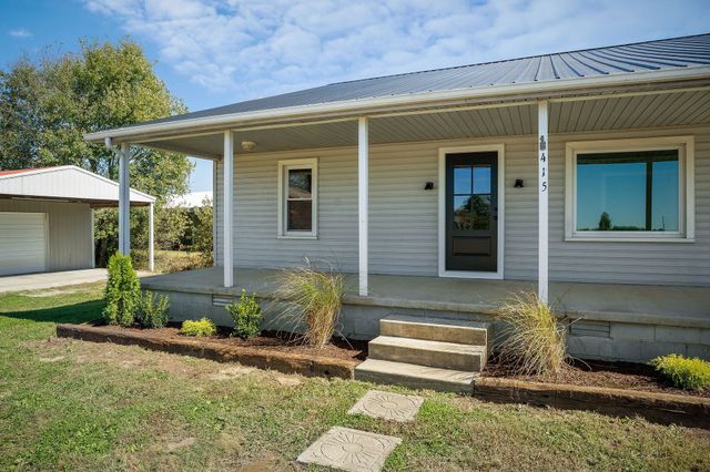 415 Allen Ferry Rd, Smithville, TN 37166