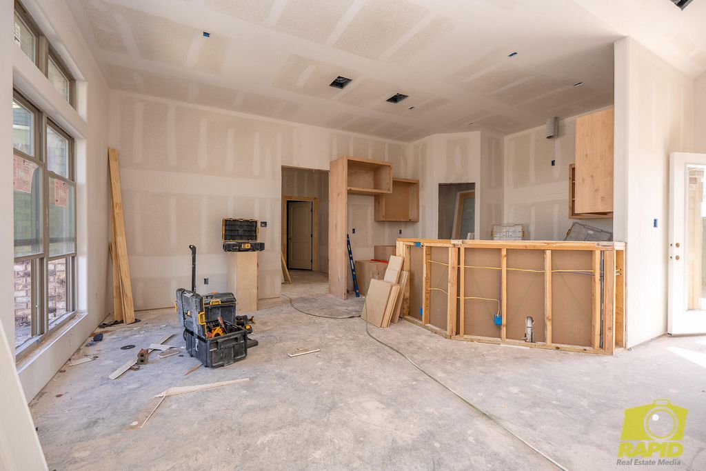 Image 3 of property listing at 3715 Wildebeest Way, San Angelo, TX 76901