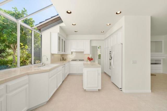 7062 Rock Dove Street, Carlsbad, CA 92011