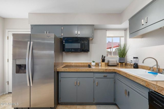 6501 N 17th Avenue Apt 101, Phoenix, AZ 85015