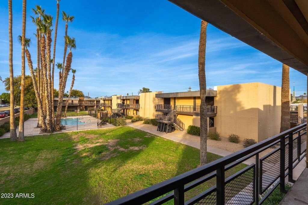 6501 N 17th Avenue Apt 101, Phoenix, AZ 85015