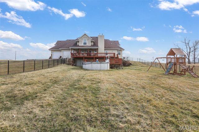 6125 Moro Road, Moro, IL 62067