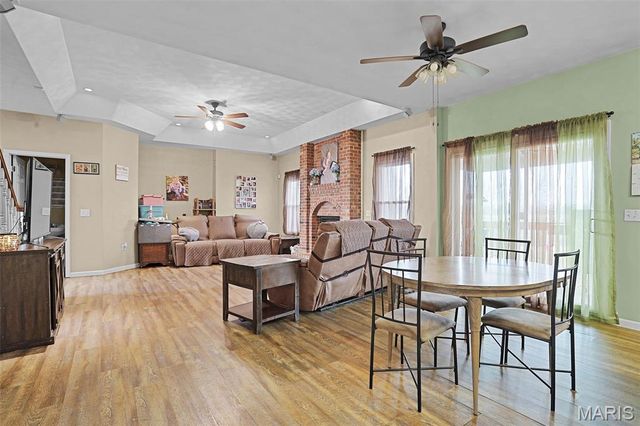 6125 Moro Road, Moro, IL 62067